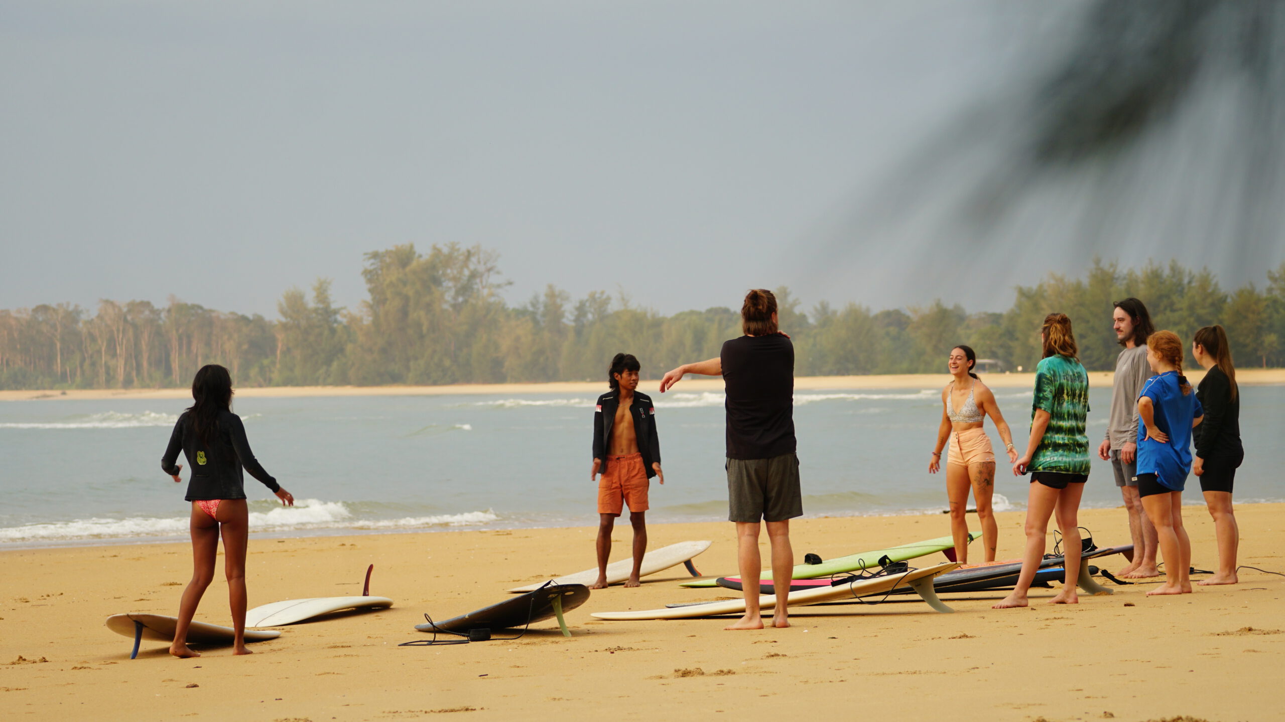 Beginner Surf Lesson - Image 2